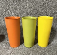 Tupperware 1348 Drink Beverage Tumblers Cup Set Harvest Fall Vintage Stackable