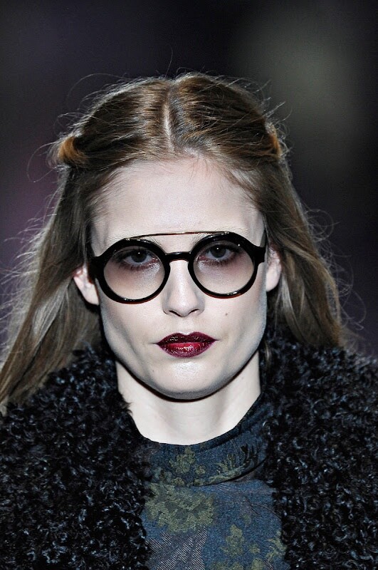 GUCCI Round Browbar Green Olive Horn Gradient Sunglasses
