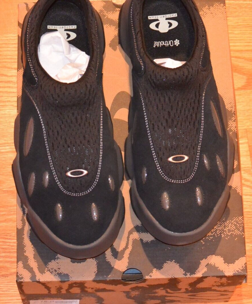 Brain Dead x Oakley Orbital Flesh Slip On Size 12 Black