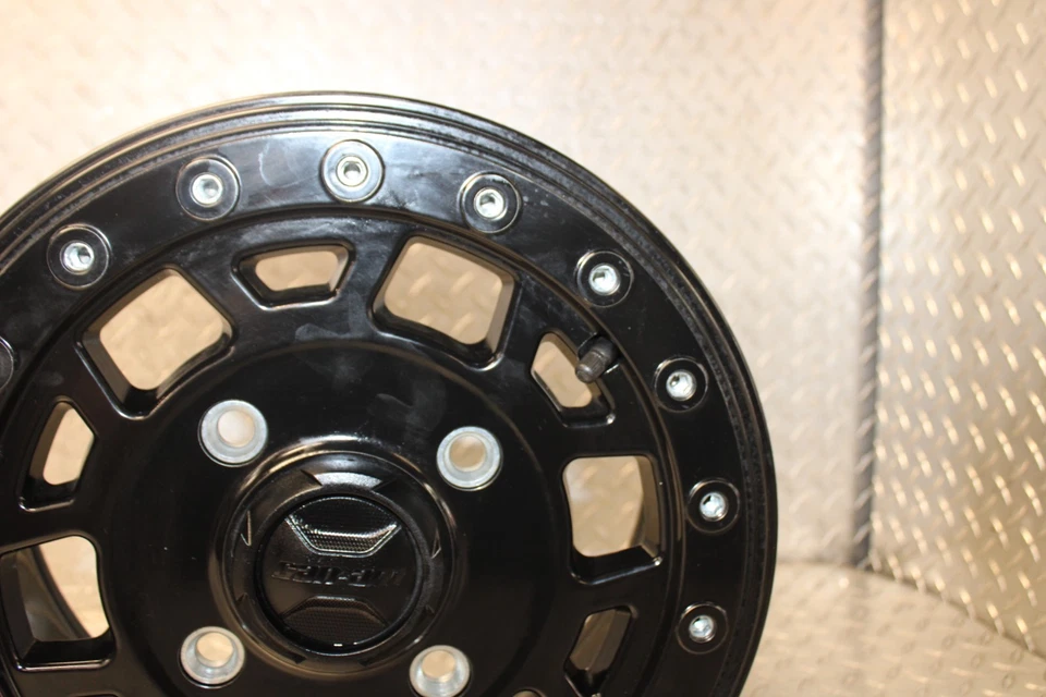 24 Can-Am Maverick X3 Max X RS Turbo Front Wheel Rim OEM - Image 2 of 4