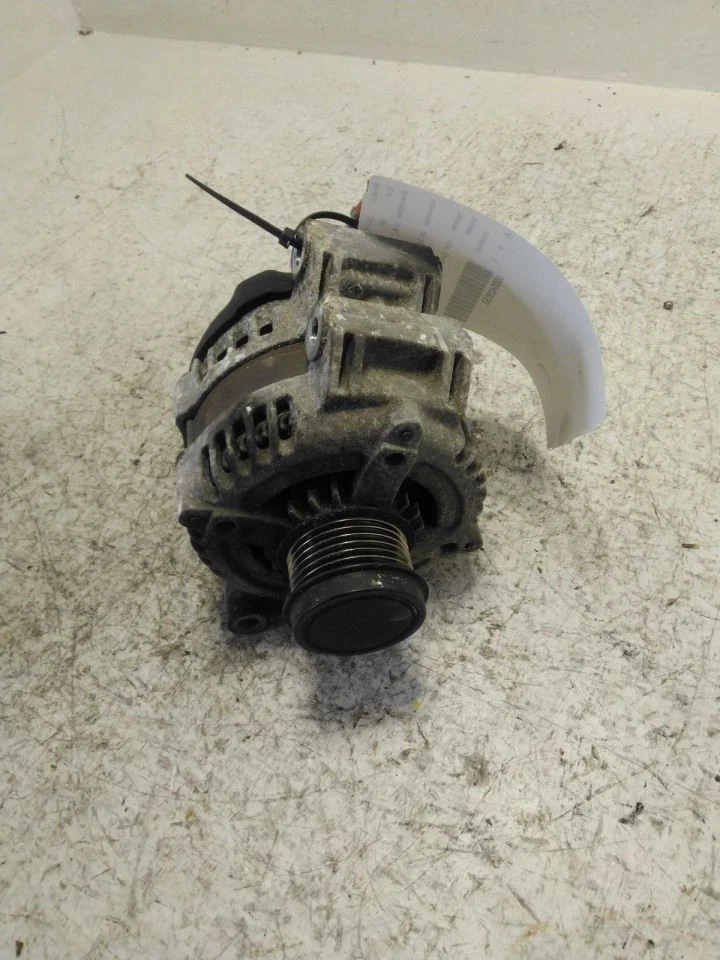 Alternador compatível com 11-20 CARAVAN 3008745 - Imagem 2 de 4