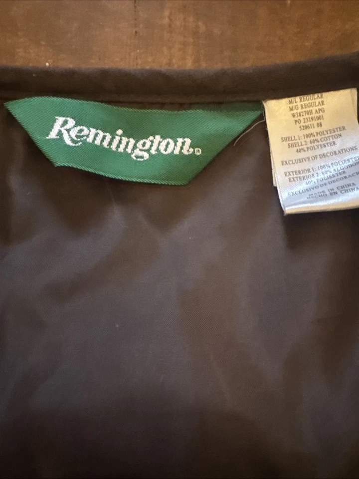 Remington Realtree Turkey Hunting Vest Sz: M/L Regular With Padded Seat Preowned - Image 2 of 4