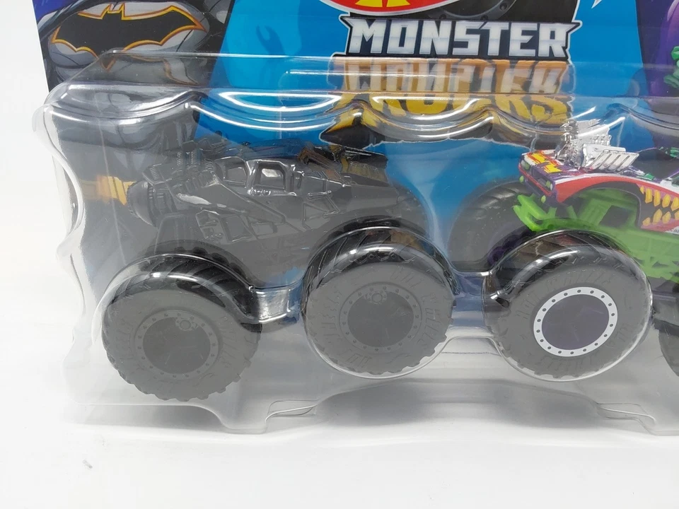 Monster Trucks Hot Wheels 2025 paquete de 2 camiones monstruo Batman y Joker DC Foto 4 de 4