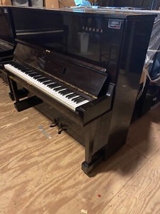 Yamaha U3  Upright piano