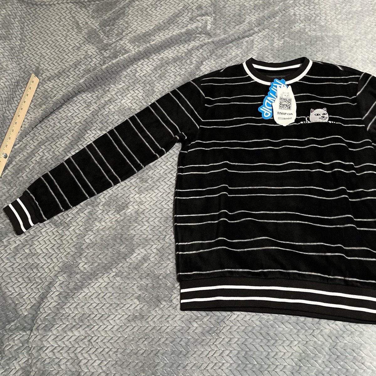 スウェット・トレーナー Ripndip Peeking Nermal Brushed Fleece Crewneck XL RIPNDIP PEEKING NERMAL POLAR FLEECE MENS STRIPED CREW