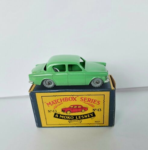 MATCHBOX 43 HILLMAN MINX RARE GREEN ! VGC & B2 BOX - Picture 1 of 12