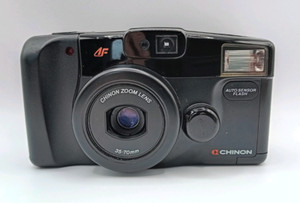 CHINON Auto 3501 Compact 35mm Film Camera - Untested & Missing Battery