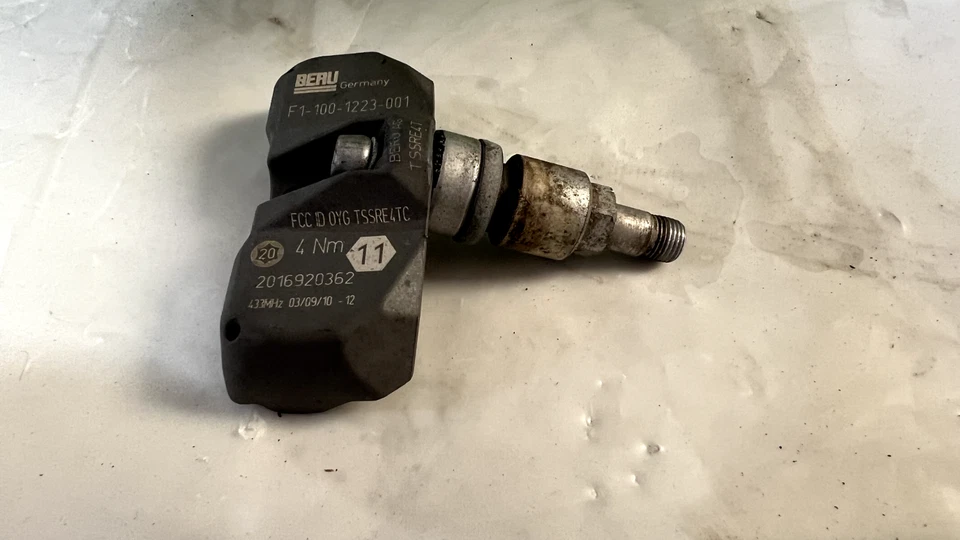 Sensores de presión de neumáticos originales TPMS para ruedas Aston Martin de fábrica 433 MHz Foto 2 de 4