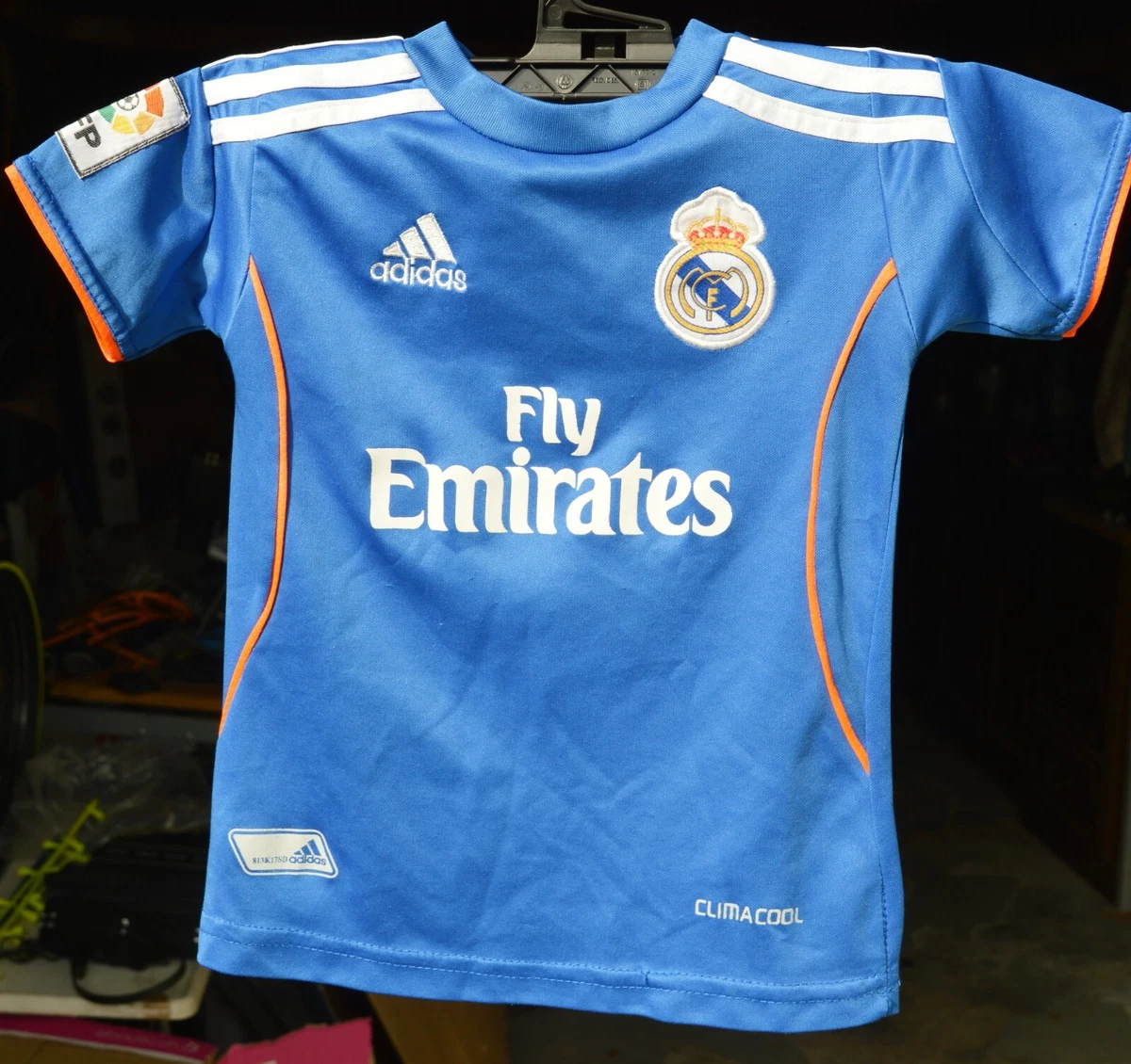 Maillot Foot enfant →REAL MADRID / FLY EMIRATES / ADIDAS / RONALDO 7 / T 3  ans