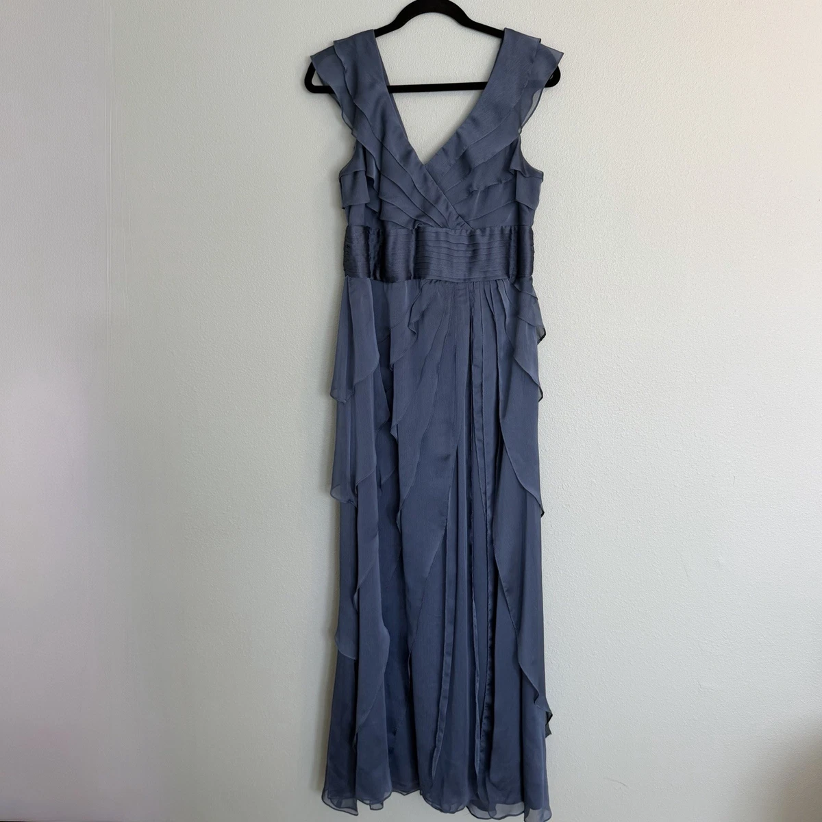 Vestido formal Adrianna Papell Ocasiones azul con volantes en capas para mujer talla 12P