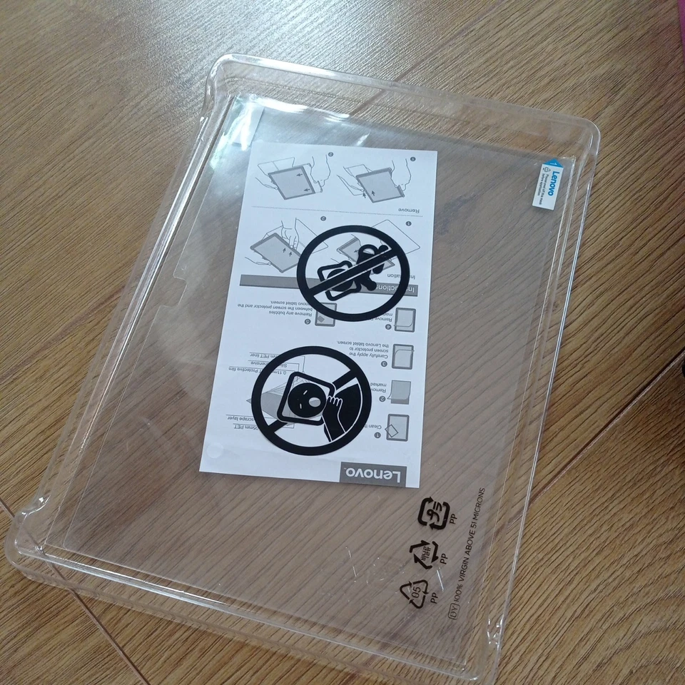 Original Lenovo Tab M10 HD folio case and protective film - new but opened Black - Image 3 of 4