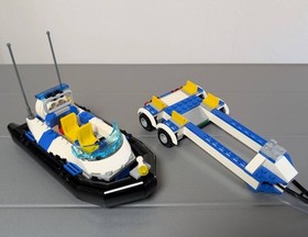 LEGO 4205 Police Command Truck & Boat Minifigs City Set