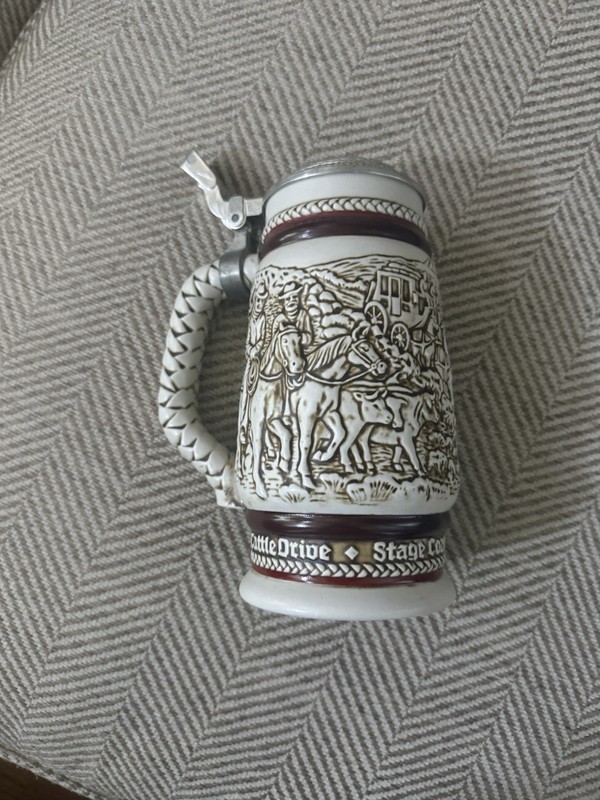 Vintage 1980 Avon Beer Stein Cowboy Western/Cattle Drive/Stage Coach/Chuck Wagon