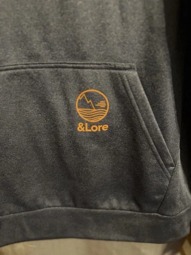 &Lore Hoodie Jacket w/Dogs In SUV Logo Size Medium New image 3