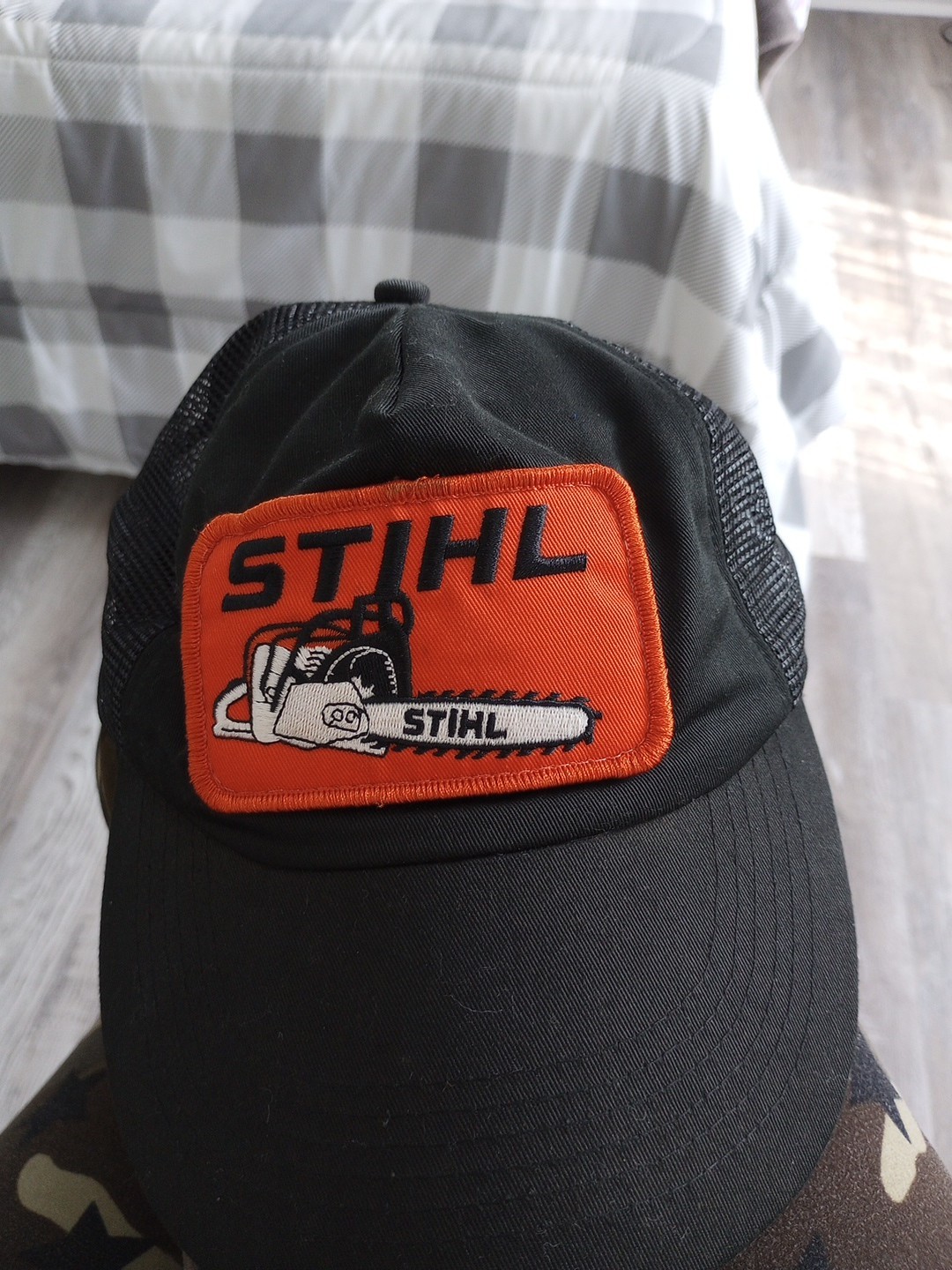 STIHL Chainsaw Patch Mesh Snapback Hat - image 1