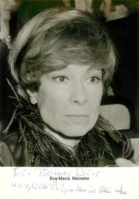 Eva-Maria Meineke-original autograph-approx. 15x10cm-autograph card