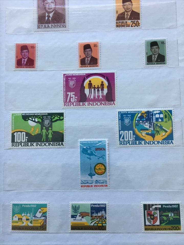 Vintage  The Republc of Indonesia Set Postage Stamps 69 Stamps - Image 4 of 4