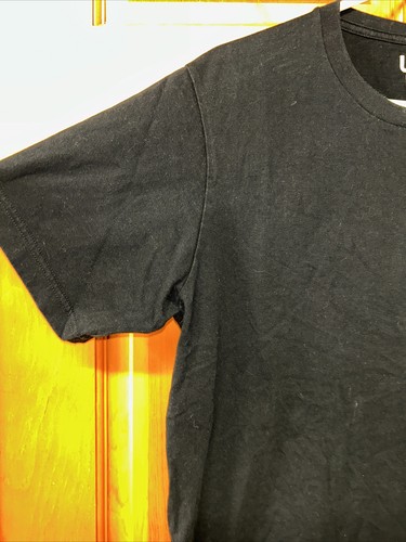 Uniqlo Pocket Black T-shirt Mickey Mouse Andy Warhol Collaboration Size Medium - Picture 6 of 12