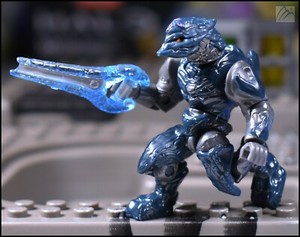 halo mega bloks elite zealot