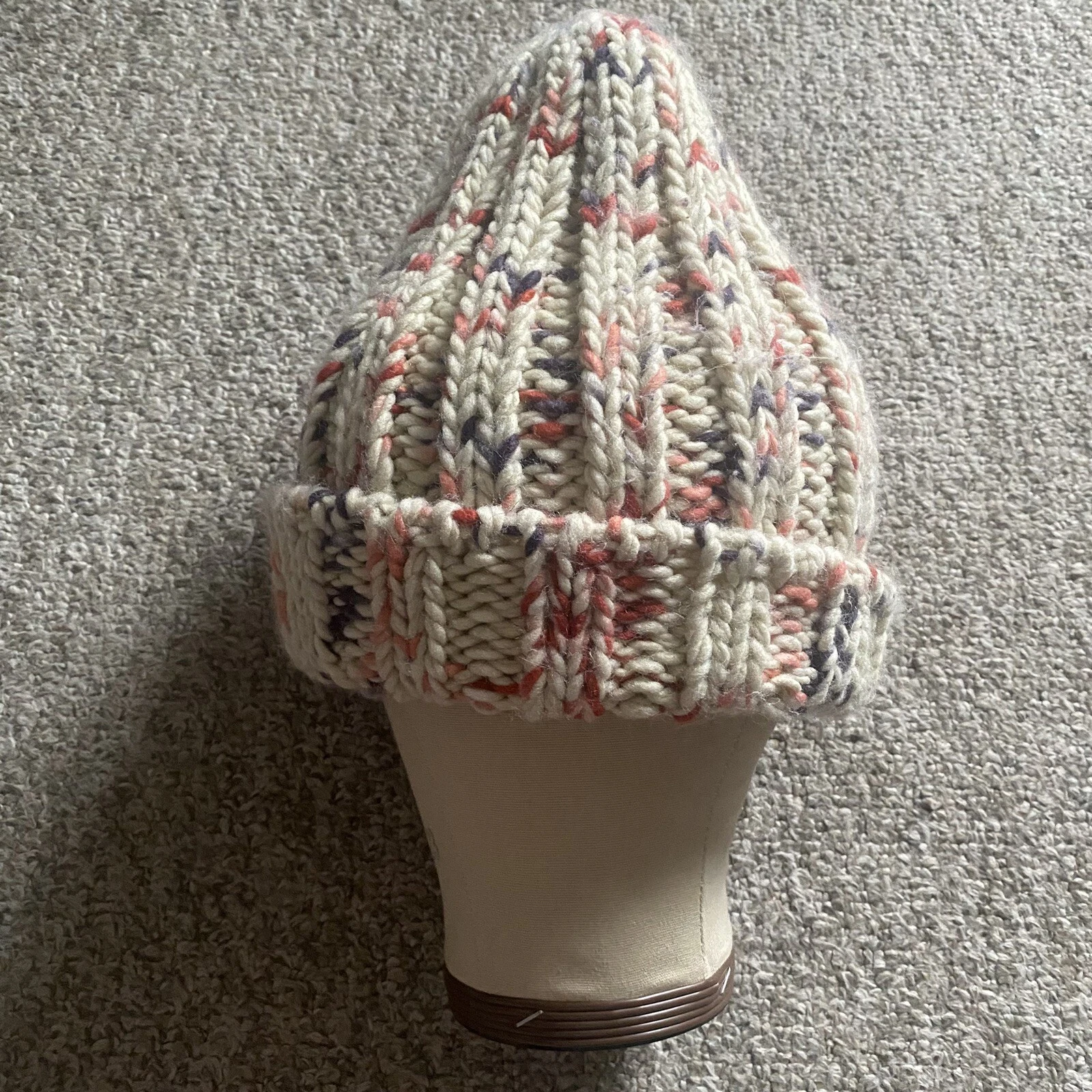 burton bonita beanie stocking cap stretch knit confetti 