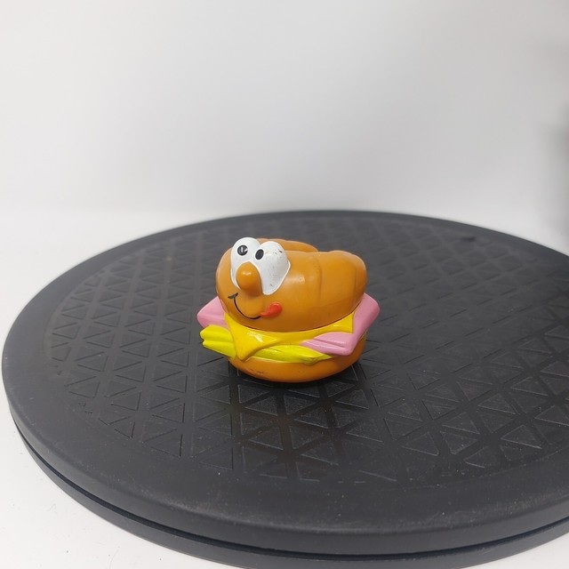 Vintage 1989 Graphics Burger King Kids Club Meal Toy Croissant Sandwich 2” Vintage 1989 Graphics Burger King Kids Club Meal Toy Croissant Sandwich 2”