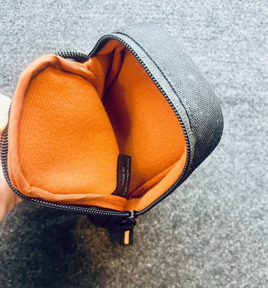 Lowepro Taho 30, Camra Case, Black, Compact Pouch, Orange Lined, Zipper - Image 3 of 4