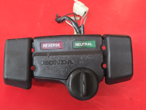 1985 / 1987 Honda ATC 250SX / 250 SX Ignition Switch Key Dash Panel Side Rubbers