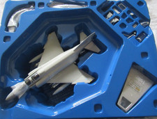 CORGI AVIATION ARCHIVE McDONNELL F-4J PHANTOM F.MK.3ZE360 SCALE 1:72 AA33210