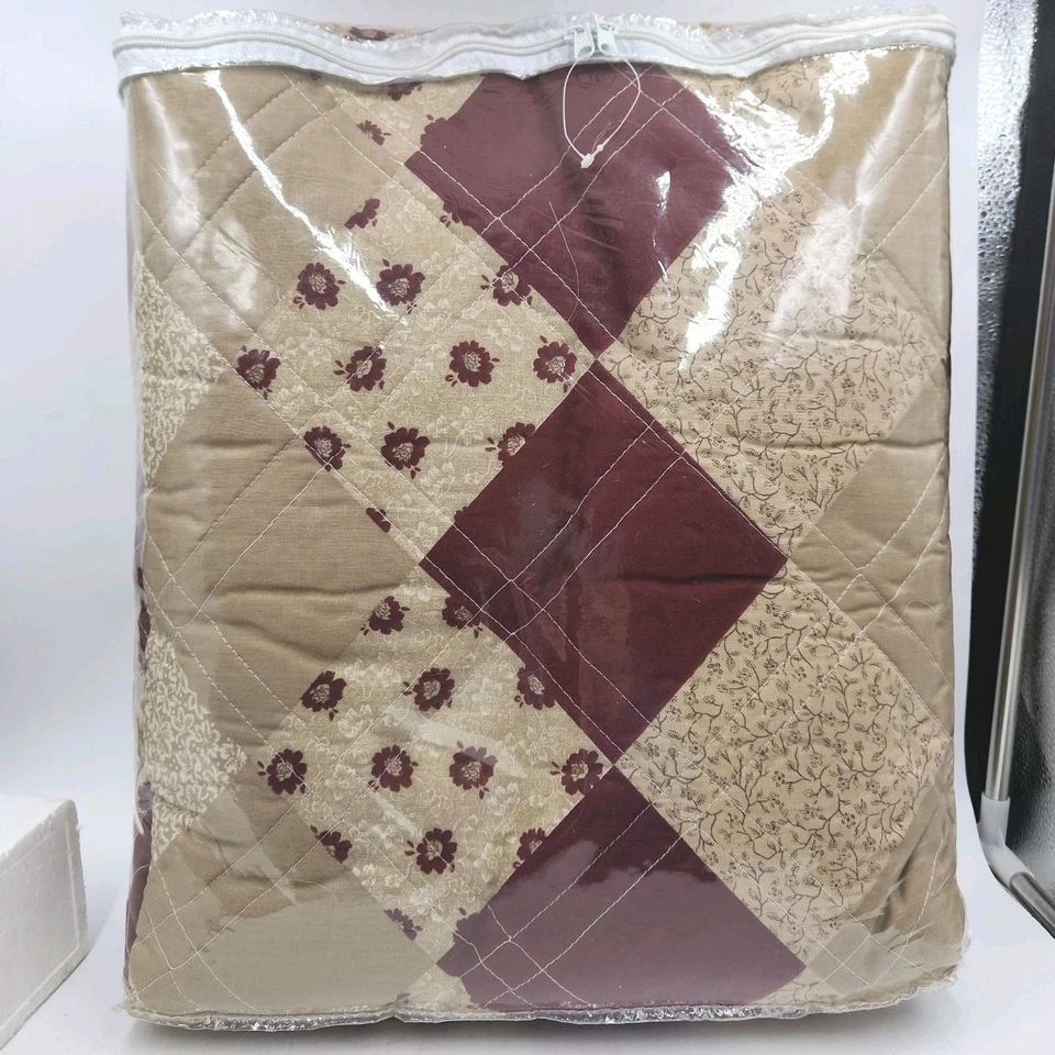 Full/Queen Quilt 86*86 With 2 Shams Burgundy/Tan Sunham Home Fashions Prague - Image 3 of 4