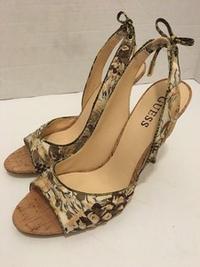 Guess Floral Charol Tacones Altos De Punta Abierta Ajustado Talla Bombas  Tacones de aguja 8M | eBay