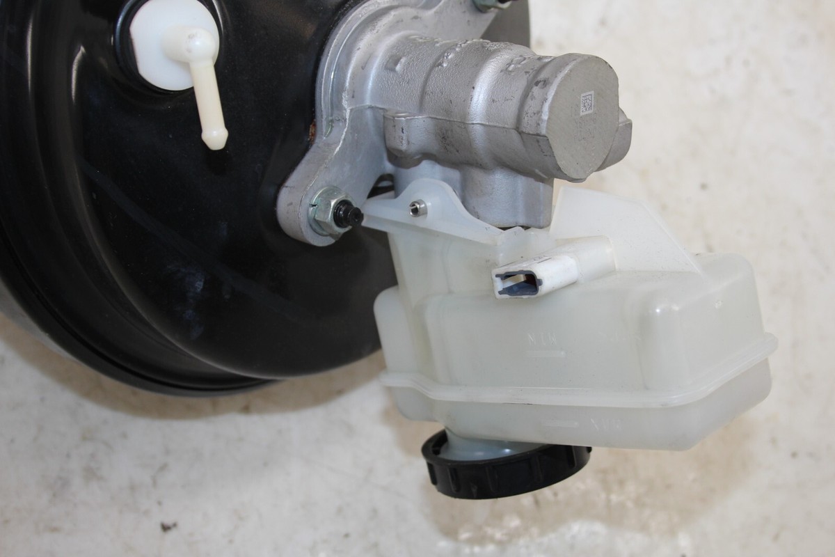 ママリン Brake Master Cylinder Assembly 19176046 | QuirkParts