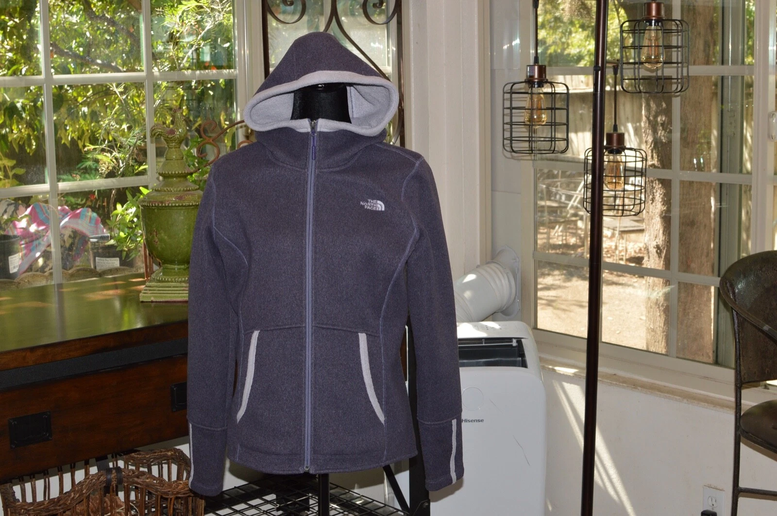 North Face Sweatshirt Womens Medium Outdoor Zip Up Hoodie Hike
