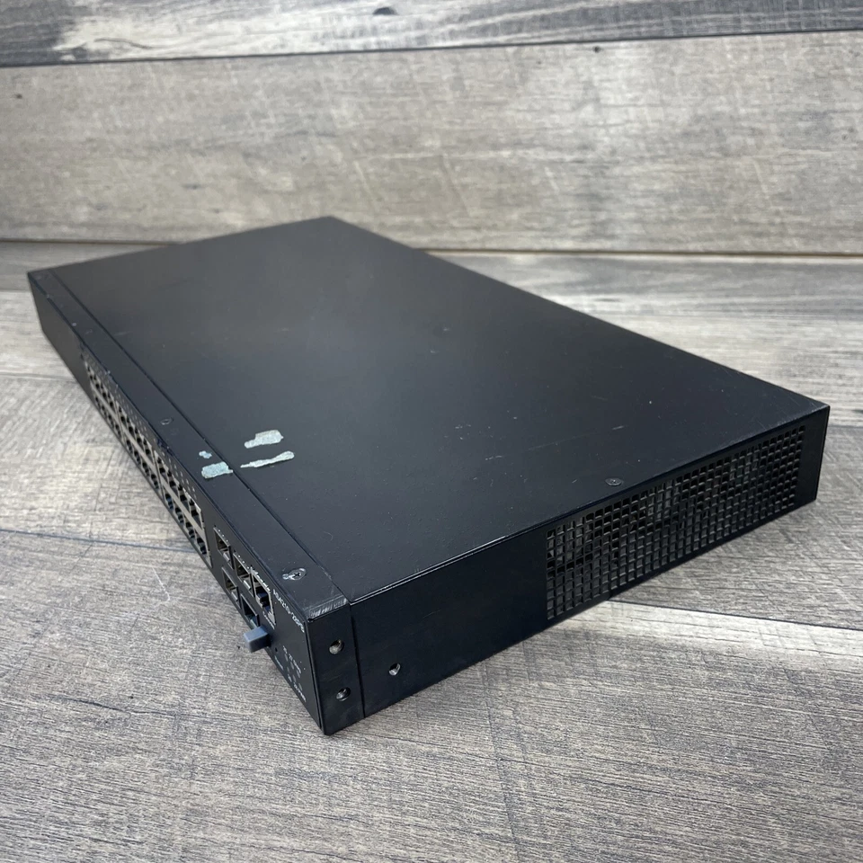 SMC GIGABIT ETHERNET SWITCH, AS4210-28PB, 24-PORTS, 10/100/1000 MBPS RJ 45-PORTS - Image 4 of 4