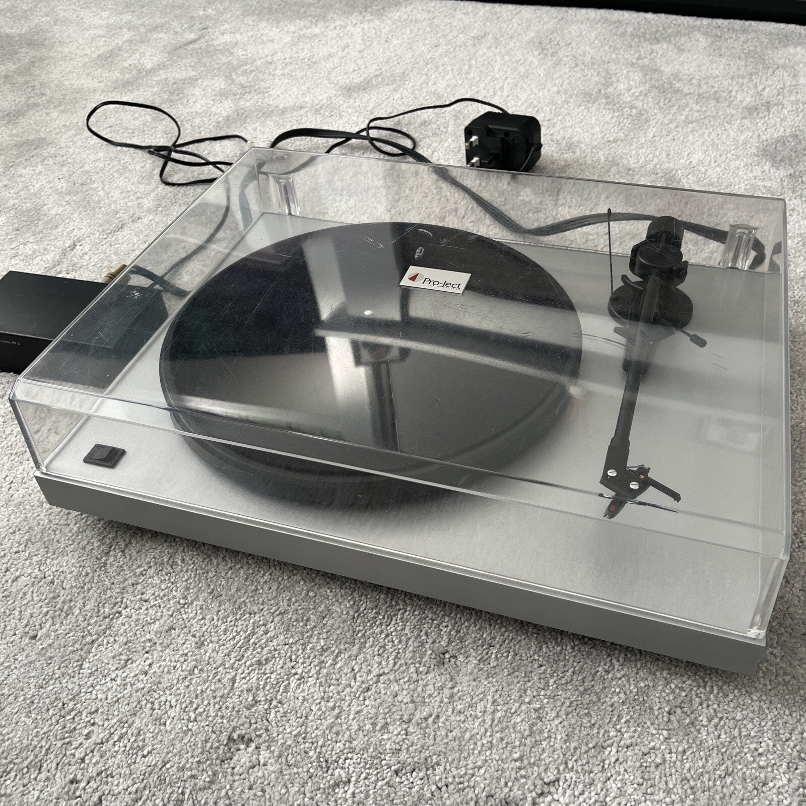 ProJect Debut II Turntable + NAD Preamp eBay