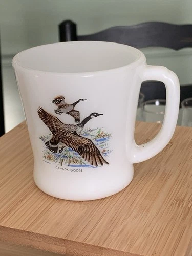 Vintage Fire King Anchor Hocking  Canada Goose Coffee Mug