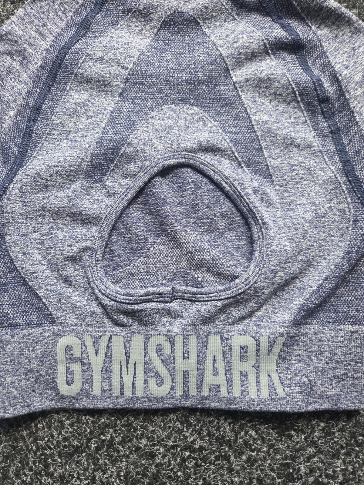 Gymshark Long Sleeve Crop Top – Size Small – Blue – Great Condition image 5