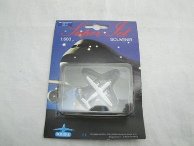 929/7 Schabak Pan Am Express ATR 42 - 1:600 Original Blister