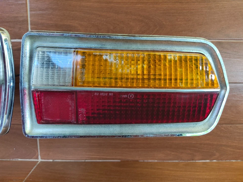 MAZDA RX2 Capella 1600 616 SEDAN COUPE TAIL LIGHTS LENS GENUINE PAIR RH+LH - Image 2 of 4