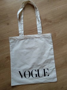 vogue tote