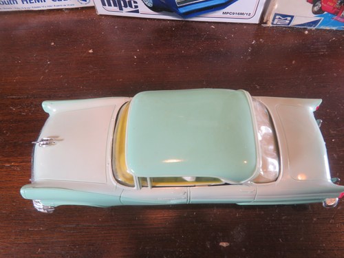 AMT 1956 Ford Fairlane Victoria Promo 1/25 - Picture 6 of 10