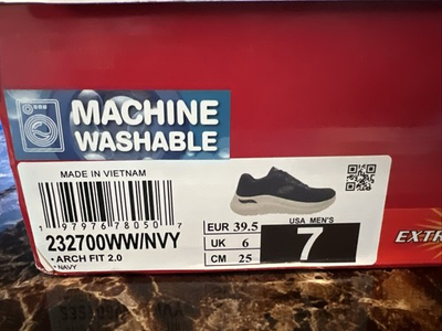 #ad Skechers Arch Fit Men’s 7 Navy $30.00