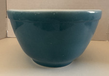 Pyrex Small Blue Nested Mixing Bowl - 5.5  Di...