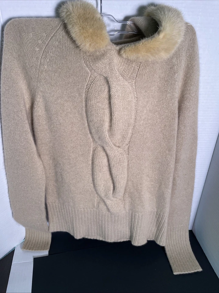 Saks Fifth Avenue 女孩棕褐色羊绒毛衣毛皮装饰独特小缺陷 — 第 2/4 张图片