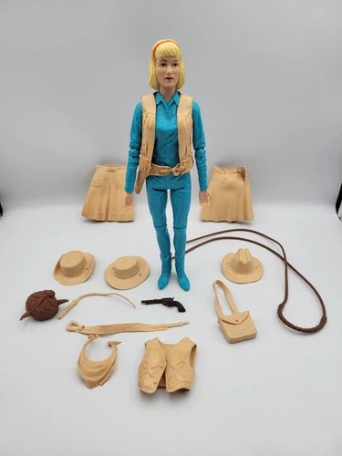 Vintage 1960s Johhny West Marx Jane West Figure & Accessories GREAT CONDITION