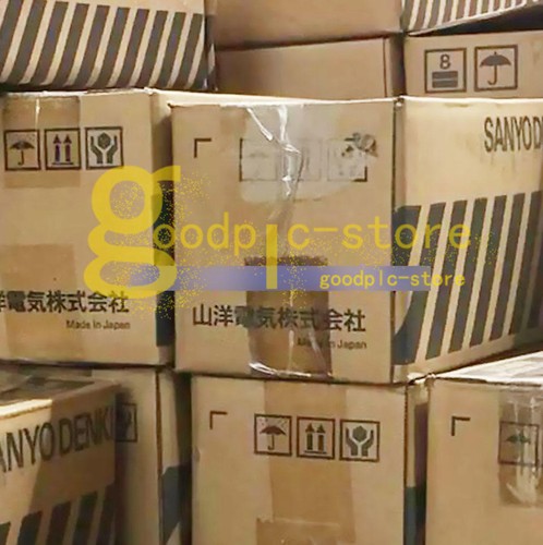 NEW ONE SANYO DENKI Servo Motor P50B07040DXSS1