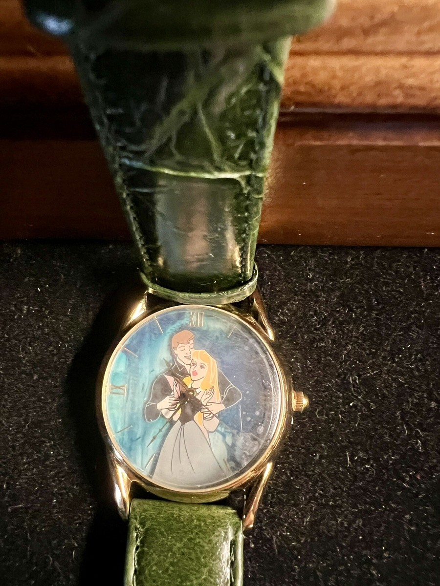 1996 Disney SLEEPING BEAUTY Aurora/Phillip Music Box And  display picture 2