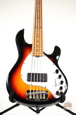 ブ*ー様 ERNIE BALL MUSICMAN Stingray5 リペア歴あ StingRay 5 Special | Basses | Ernie Ball Music Man