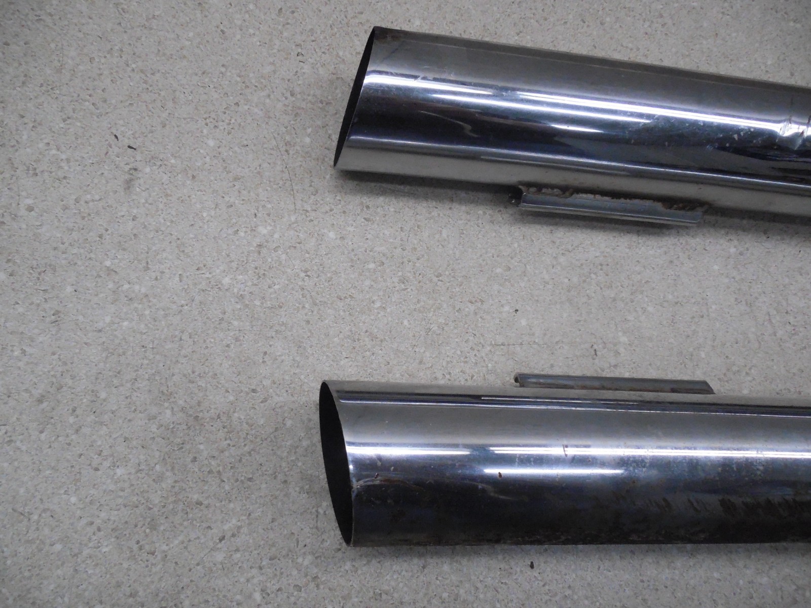 8594 HarleyDavidson Touring FLH FLT EXHAUST MUFFLERS PIPES 6553885 /