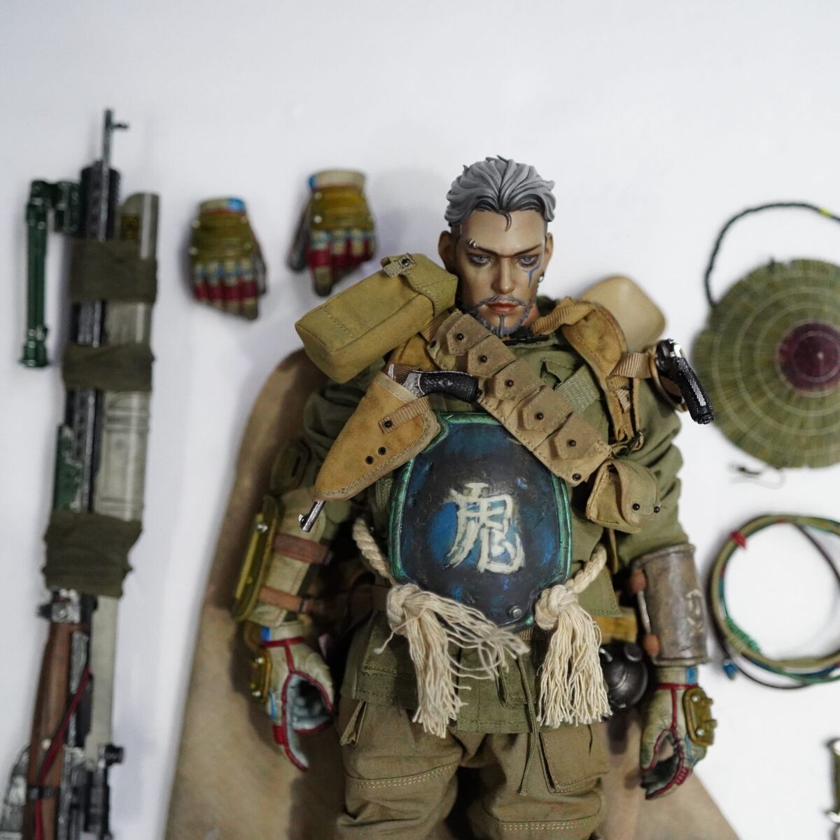 Hunter White Ghost Blitzway 1/6 BW-UMS 11801 like The Boy Hunter White Ghost Blitzway 1/6 BW-UMS 11801 like The Boy