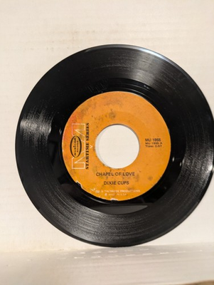 #ad 45 The Dixie Cups: Chapel Of Love The Jeelly beans: I wanna love him so bad $7.99